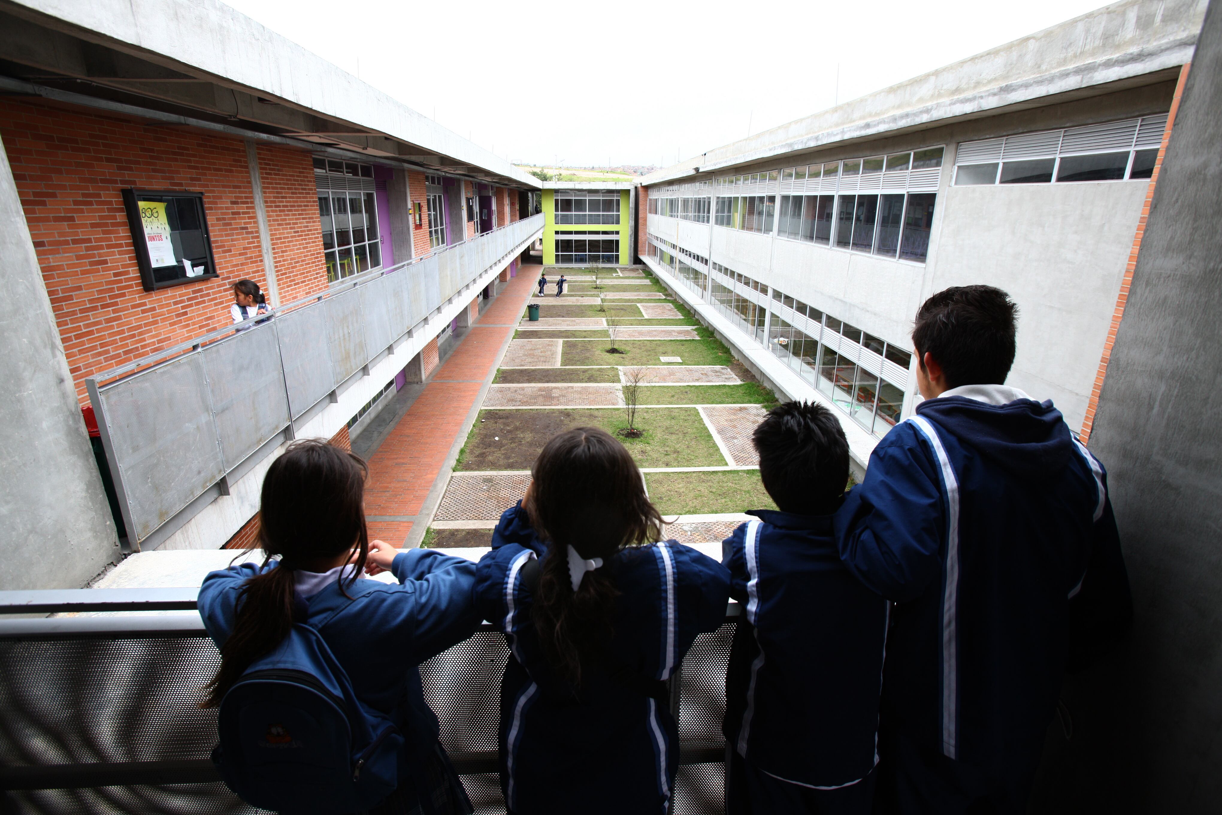 Estudiantes colegio distrital