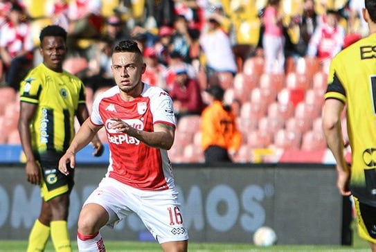 Mateo Garavito, lateral de Santa Fe.