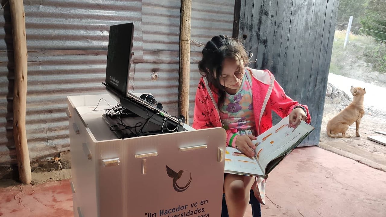 Quindío avanza en la conexión con internet en escuelas rurales