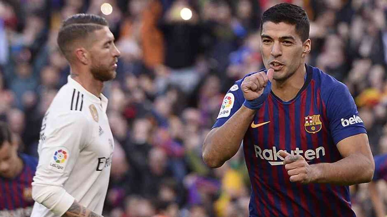 Suárez marcó tres goles que le dieron el triunfo al club blaugrana en el Camp Nou.