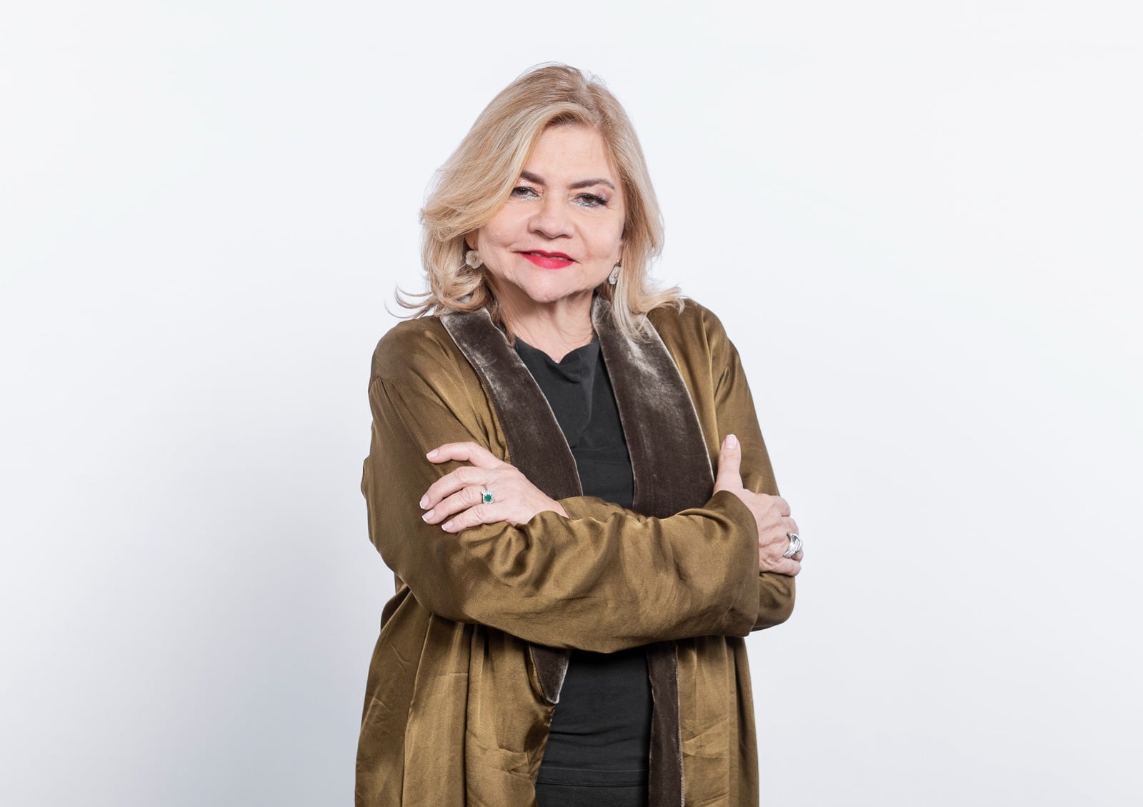 Lynda Sabagh de Lora.