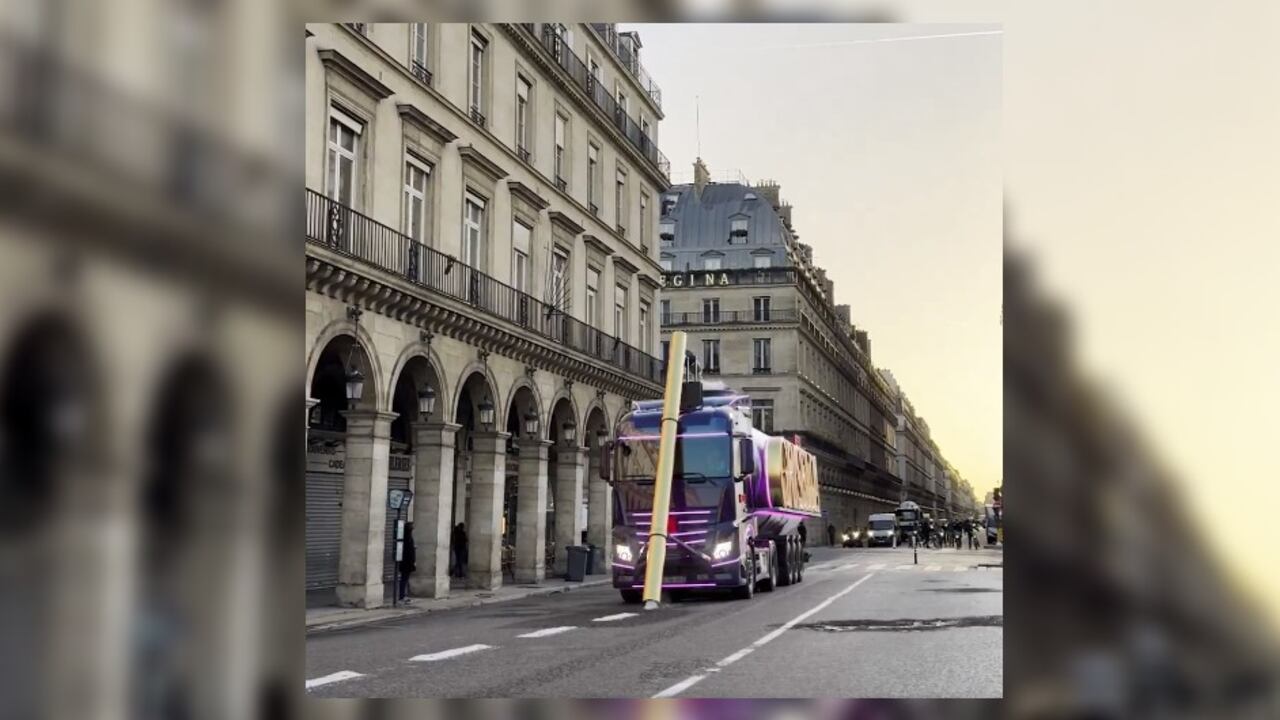 La serie Griselda, de Netflix, es protagonizada por la colombiana Sofía Vergara. Esta es la publicidad de la serie en Francia.