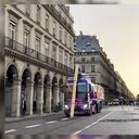 La serie Griselda, de Netflix, es protagonizada por la colombiana Sofía Vergara. Esta es la publicidad de la serie en Francia.