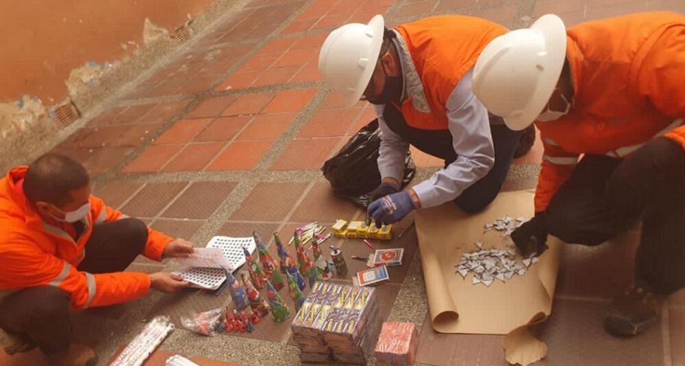 Policía incauta varios kilos de pólvora en estación de Transmilenio