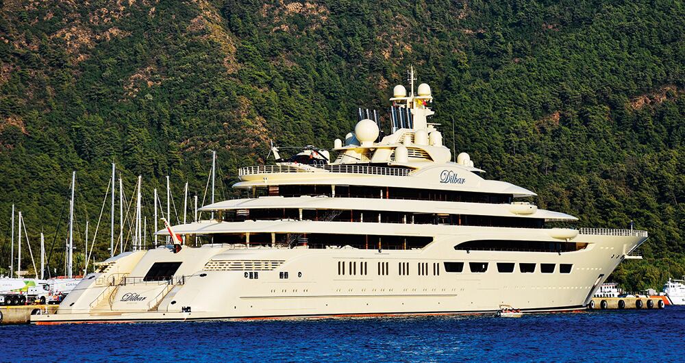 El yate de Alisher Usmanov fue incautado por las autoridades alemanas en Hamburgo.