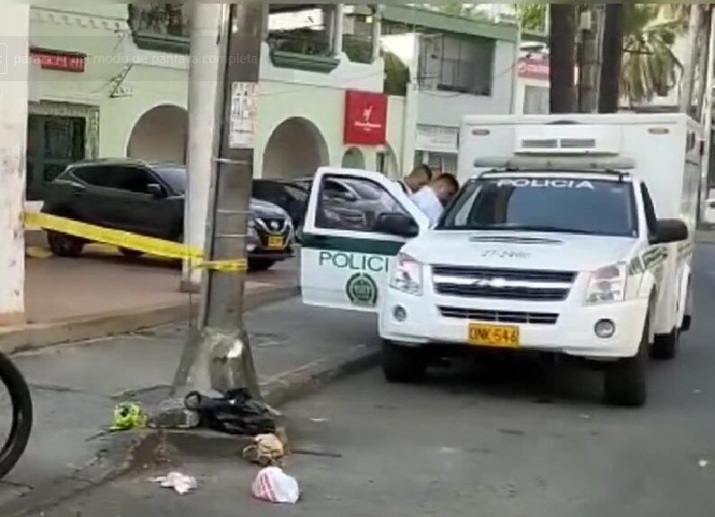 La Sijin de la Policía está en el sitio del hallazgo.