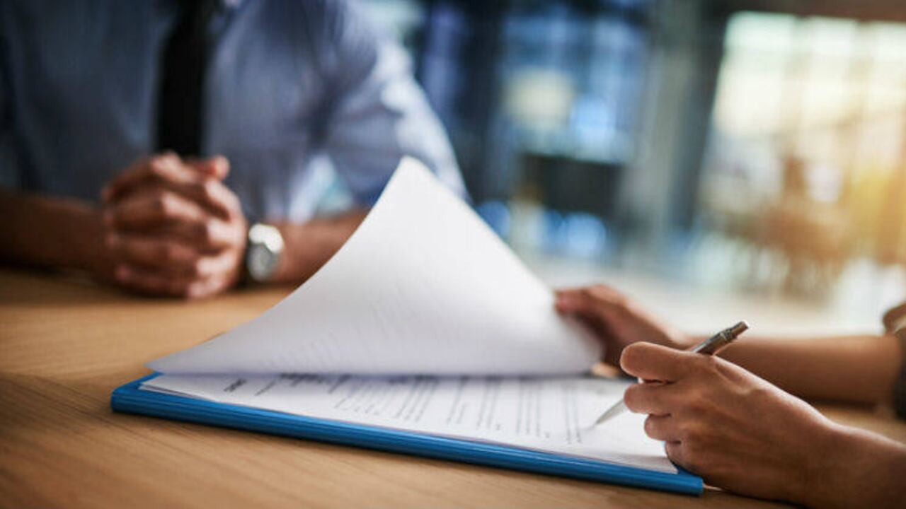 La presentación de la reclamación del seguro no implica que le sea reconocida la indemnización, debido a que la aseguradora debe estudiarla.