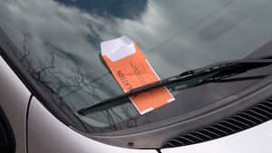 Las modalidades de estafa físicas y virtuales pueden ser combinadas.