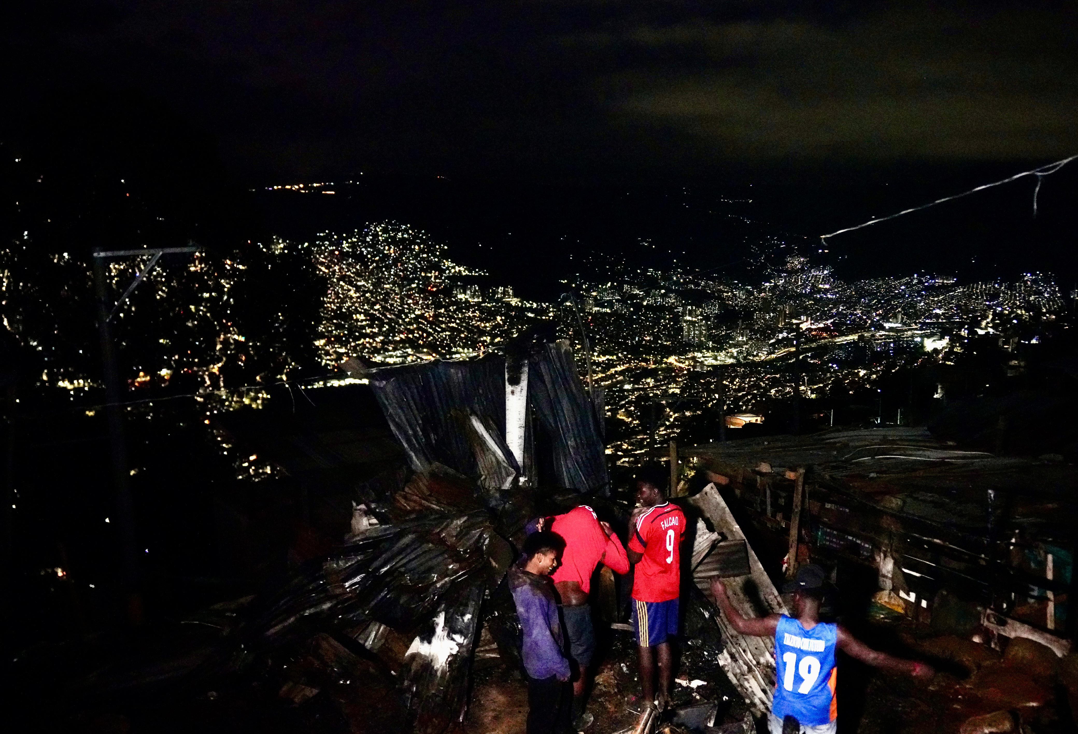 Sector Carambolas de Medellín, lugar donde ocurrió el incendio en las últimas horas.