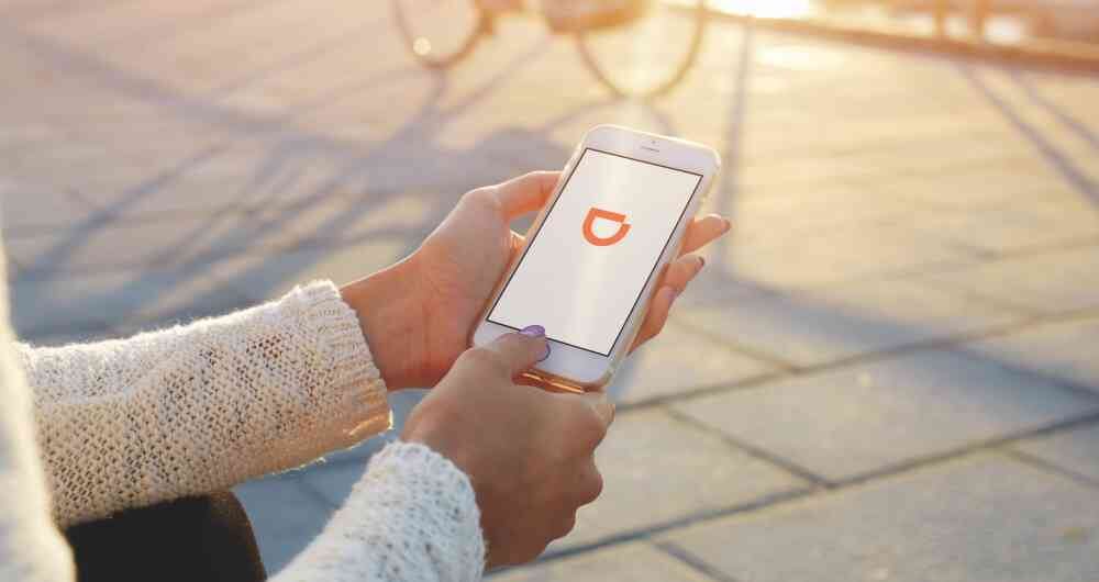 Las aplicaciones usadas como intermediarias en transporte de pasajeros, como el caso de Didi y Uber, han señalado que lo que se requiere es regulación, no prohibición