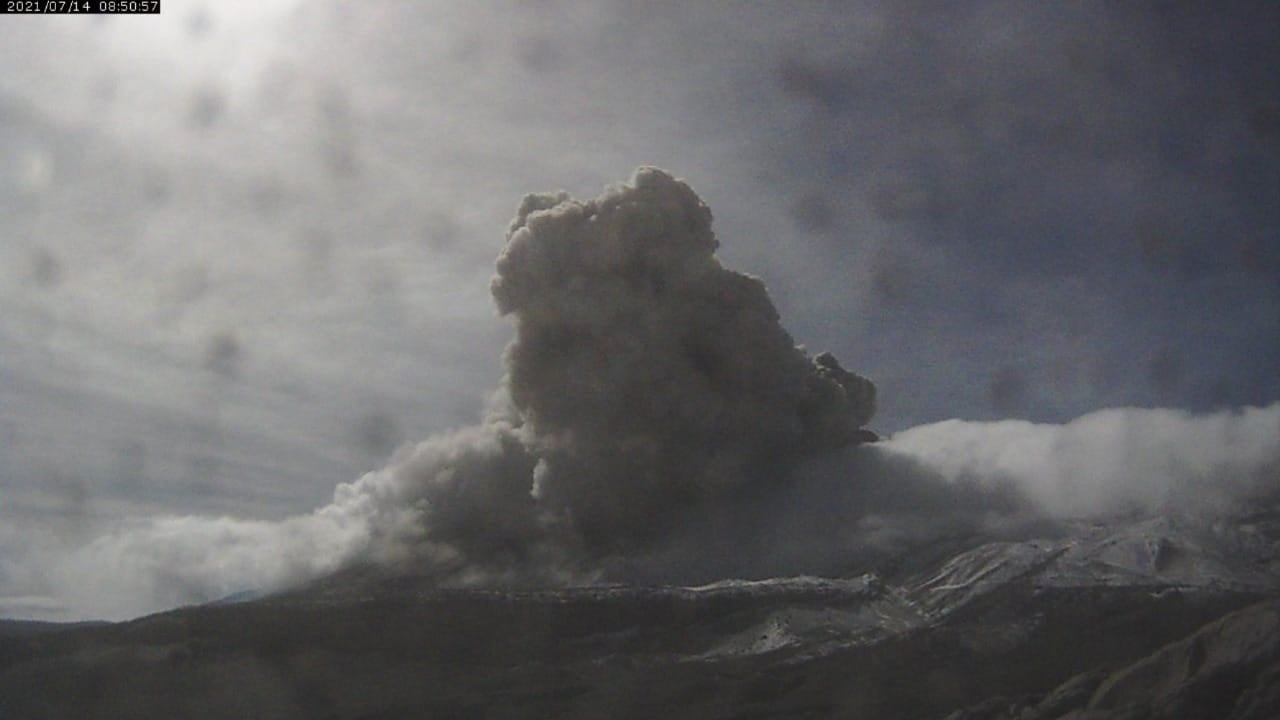 Las emisiones se vienen registrando desde la noche de este martes.