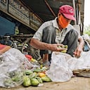 Mientras llega la fecha para que el Dane dé a conocer el dato oficial de pobreza que registró el país en 2021, el 46,7 por ciento de colombianos tiene la percepción de haber caído en condición de pobreza, cifra que en 2019 era de 38,9 por ciento.