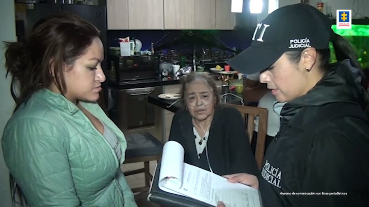 Negocio familiar: madre e hija defraudaron a más de 1.500 personas en Bogotá a través falsos procesos con el predial; así lo hicieron