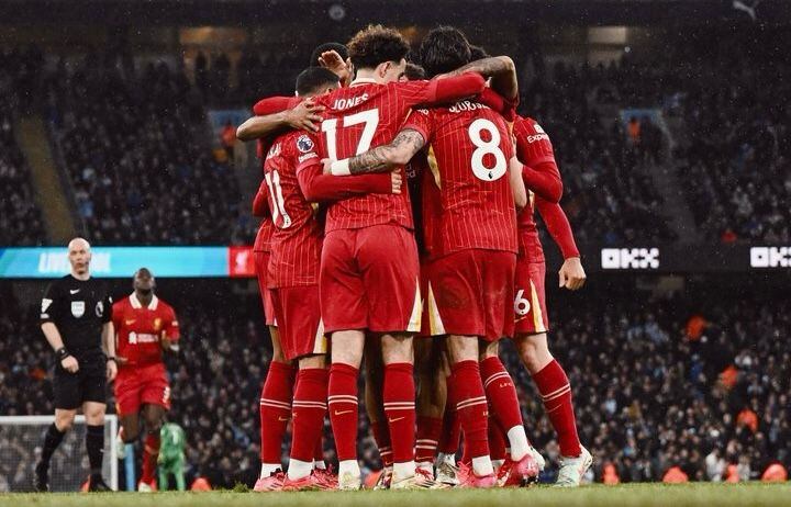 Los 'Reds' continúan invictos en el torneo.