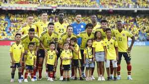 Así formó Colombia contra Uruguay en la fecha 3 de Eliminatorias