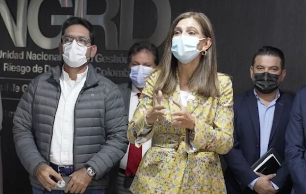 Ministra de transporte Ángela María Orozco