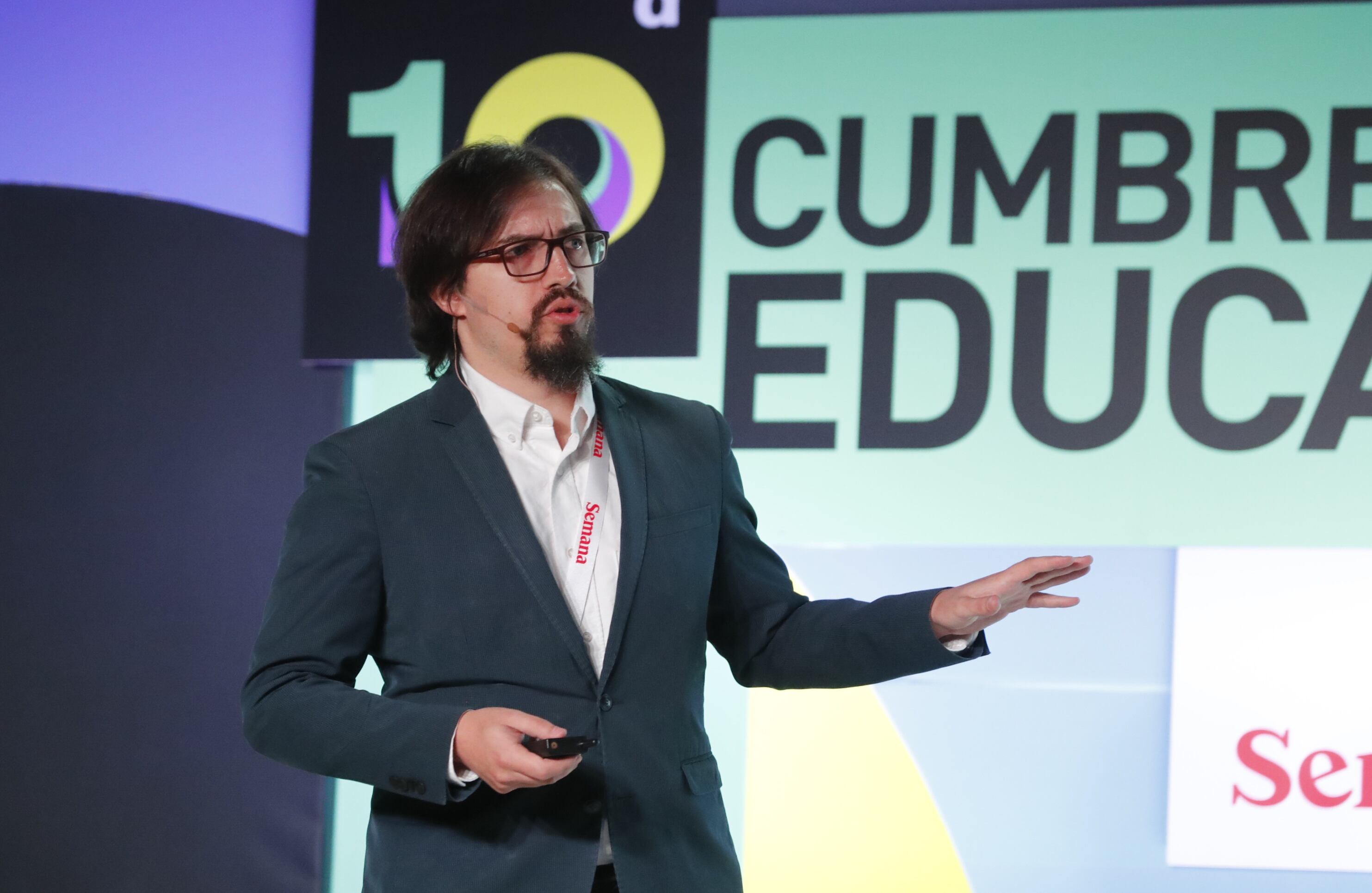CUMBRE LÍDERES POR LA EDUCACIÓN 2023