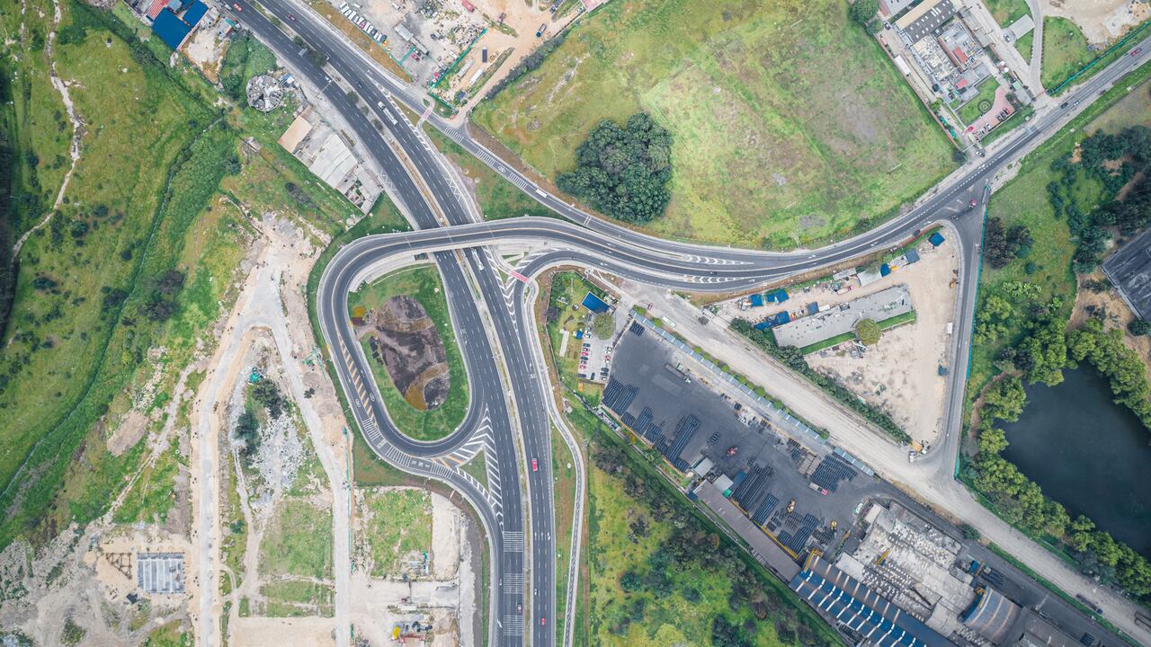 La transformación del corredor Bogotá-Girardot beneficiará a los departamentos de Cundinamarca y Tolima.