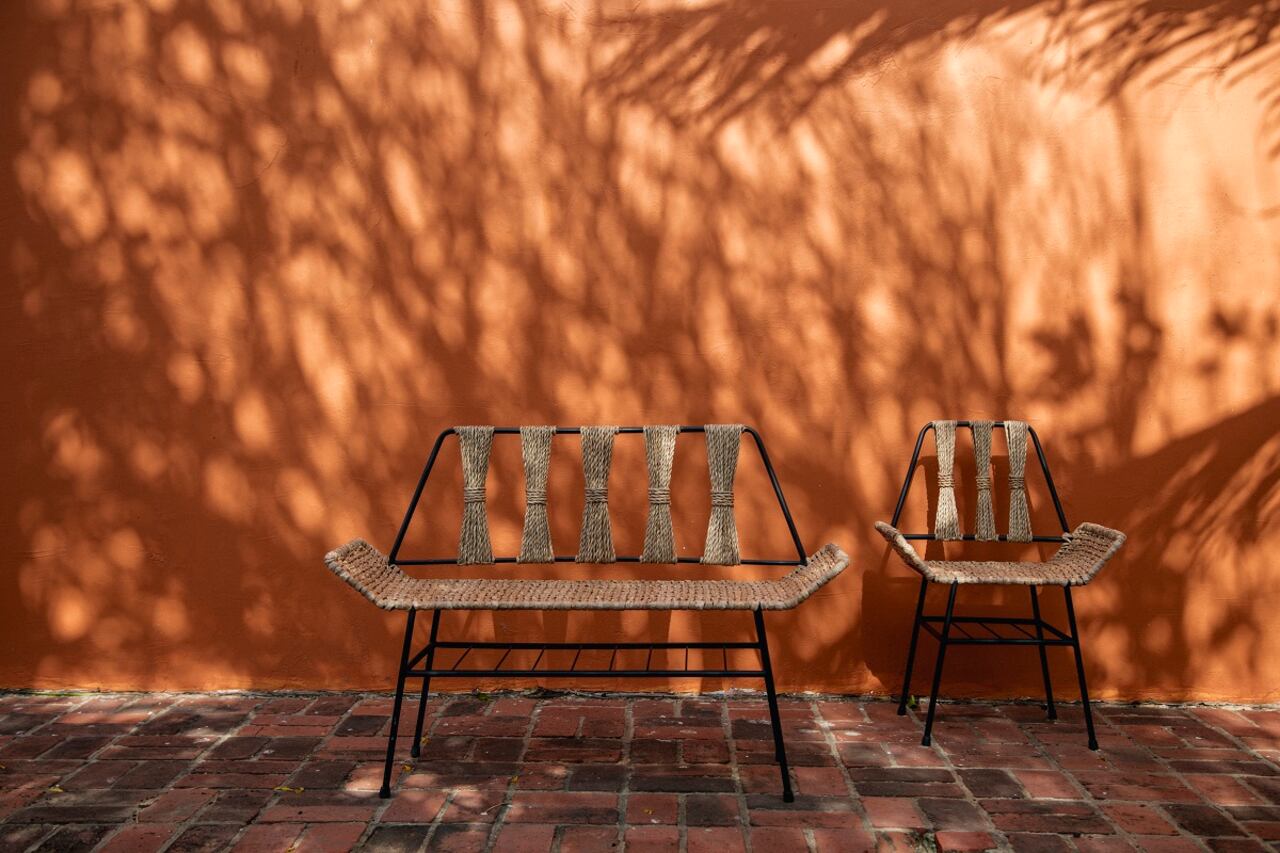 Sillas elaboradas por los artesanos del Atlántico.