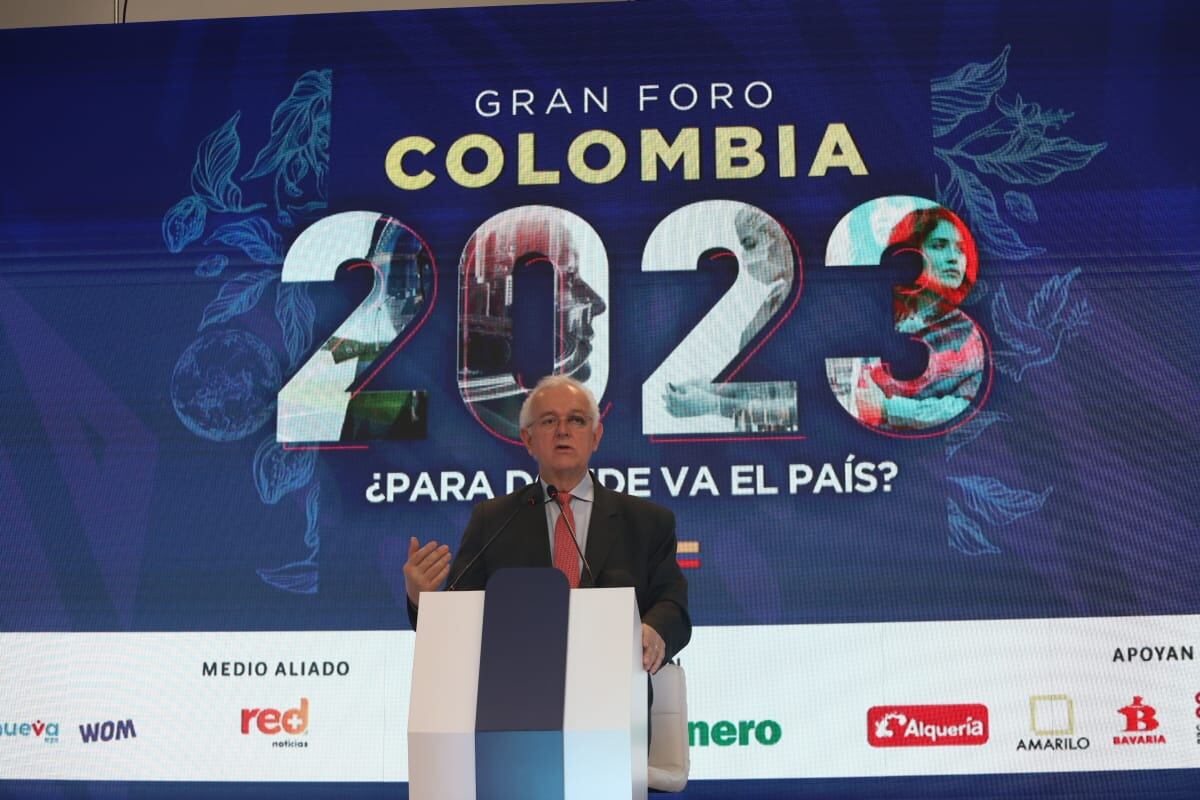 José Antonio Ocampo Gaviria, ministro de
Hacienda y Crédito Público