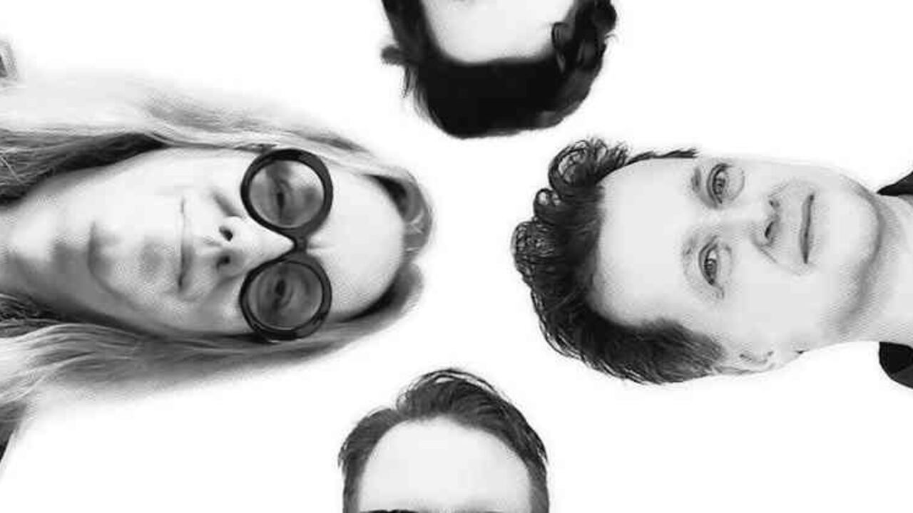 Desde los años ochenta bailando en la frontera del 'mainstream', Violent Femmes no detiene su marcha. Foto: tomada del Facebook oficial