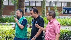 Luquegi Gil Neira, rector de la Universidad de Antioquia, lideró recorrido de supervisión de protocolos de seguridad durante la tercera jornada del examen de admisión en Ciudad Universitaria.