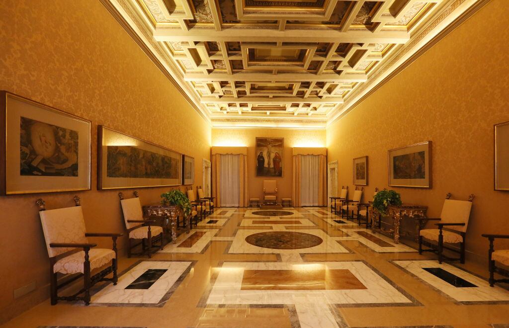 Press preview for the international journalists before the Pope's Apartments in the Apostolic Palace open to the public. The Consistory Chamber. Castel Gandolfo, Italy. 21st October 2016 (Photo by Grzegorz Galazka\Archivio Grzegorz Galazka\Mondadori via Getty Images)