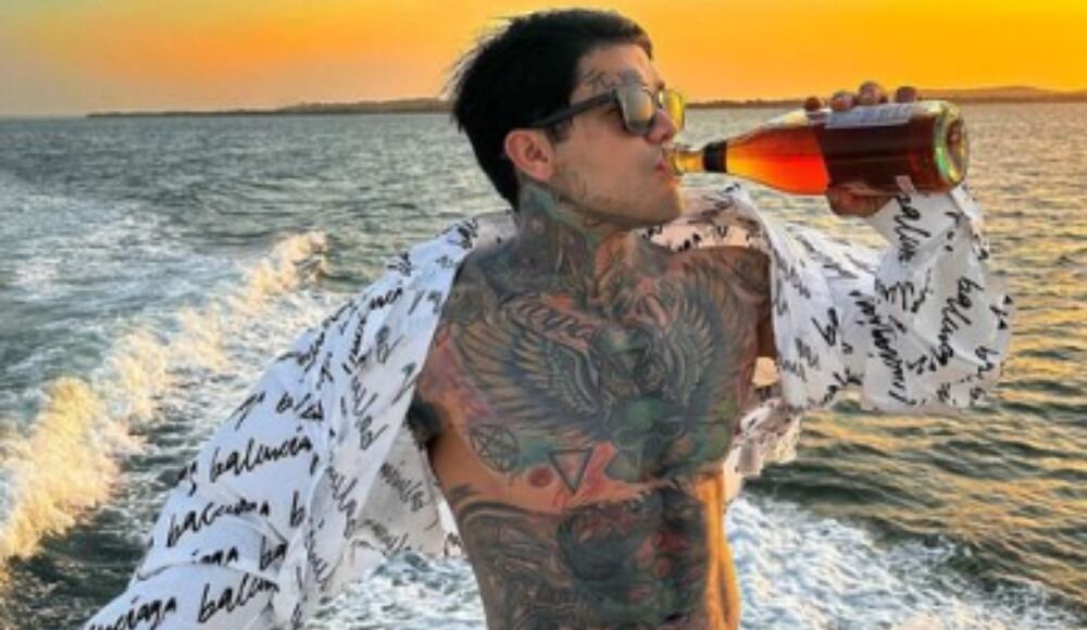 El creador de contenido sorprendió con una publicación sobre su vida amorosa.