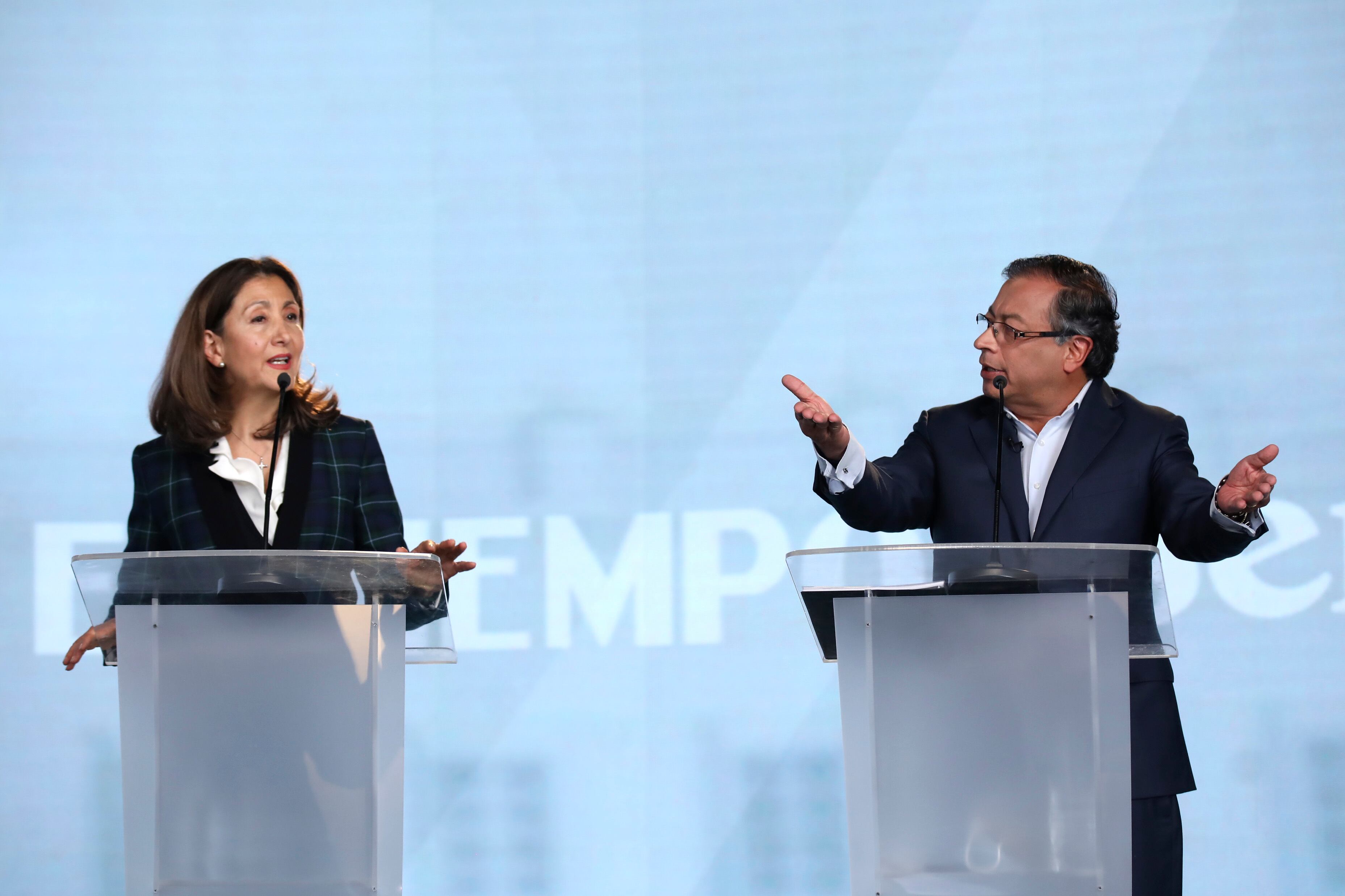 Ingrid Betancourt y Gustavo Petro debate los que son semana y el tiempo