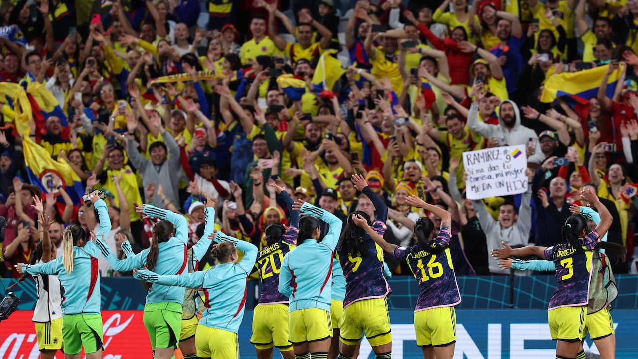 Las jugadoras de la Selección Colombia celebrando en el Mundial Femenino Australia-Nueva Zelanda.
