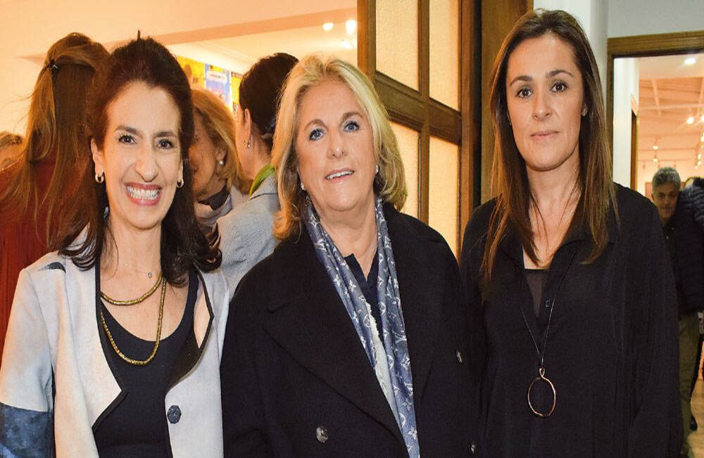 Claudia Hakim, Esther Beda y Johanna Arenas.