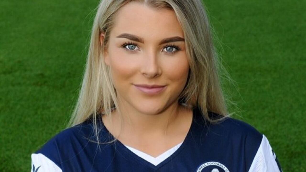 Madelene Wright, futbolista inglesa.