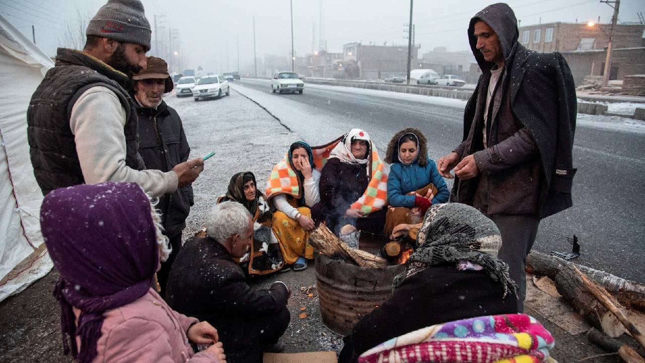 Consecuencias del terremoto en el noroeste de Irán.