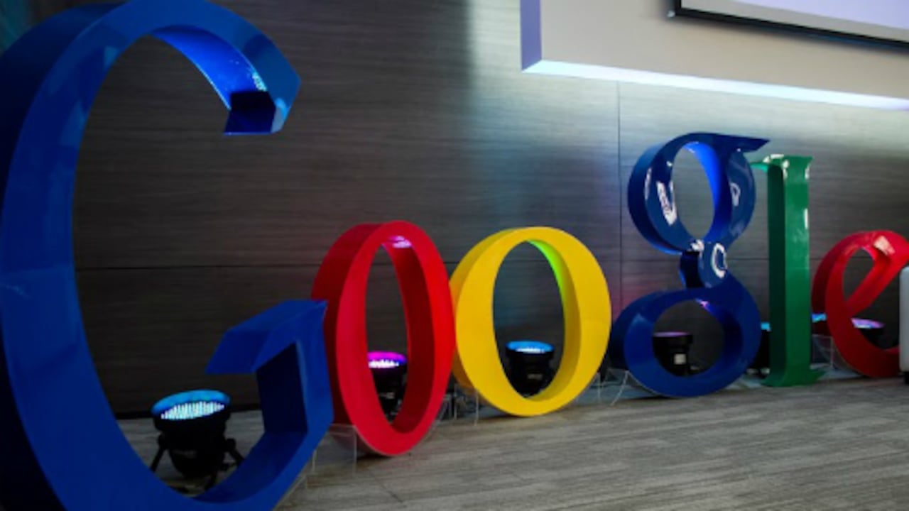 Según Google, más de 500 millones de personas usan Google Translate cada mes y se realizan más de mil millones de traducciones diarias.