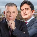 Roy Barreras, embajador de Colombia en Londres y Juan Carlos Reyes, ministro de Comercio. Al fondo, el puerto de Buenaventura