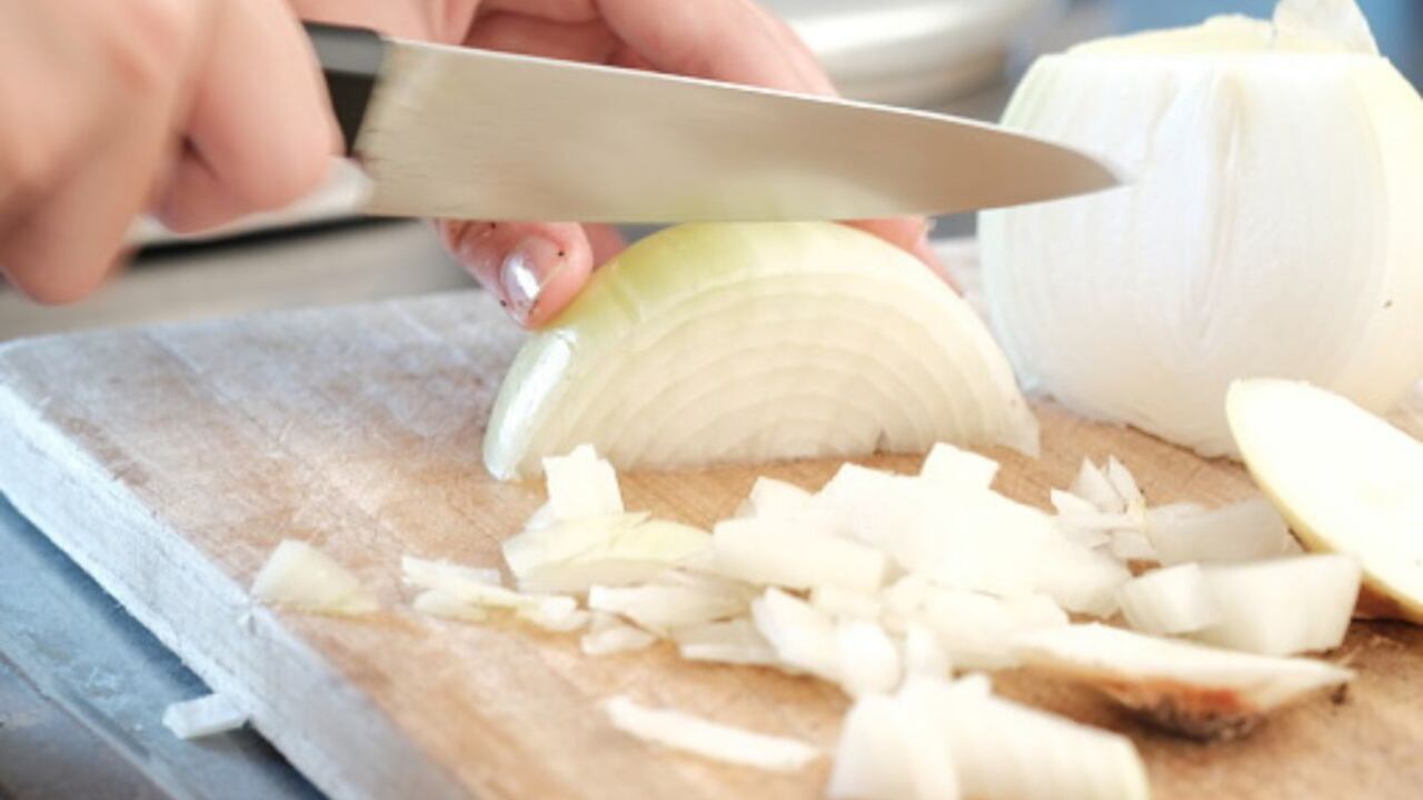 Así se debe consumir la cebolla.