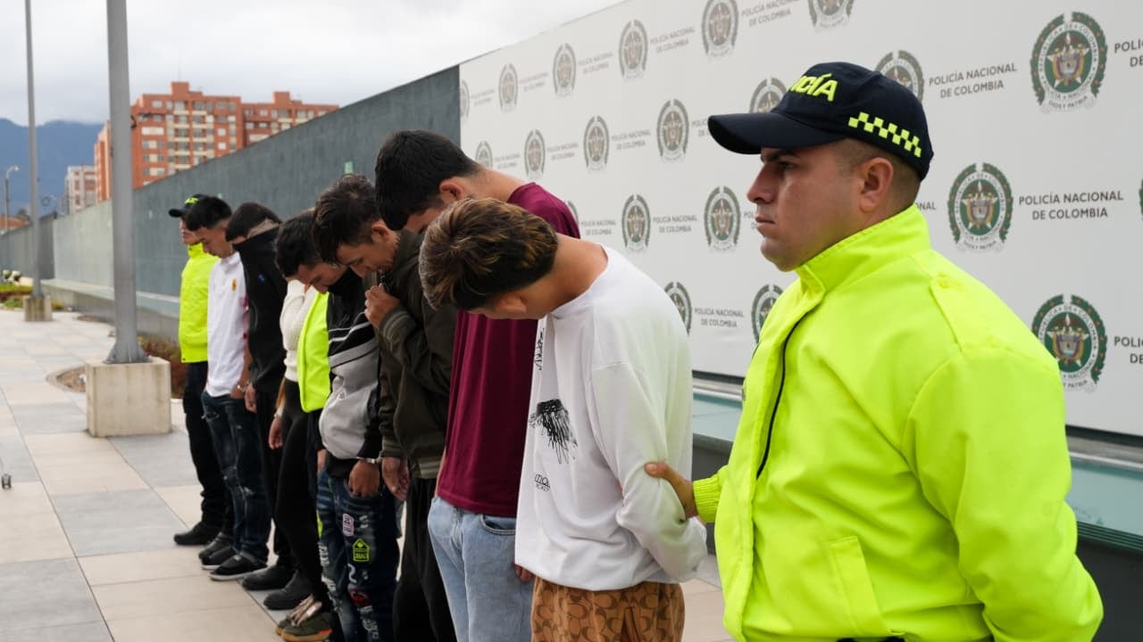 Con agentes en cubierto y 8 meses de investigación, las autoridades cumplieron su objetivo y lograron desarticular esta banda delincuencial.