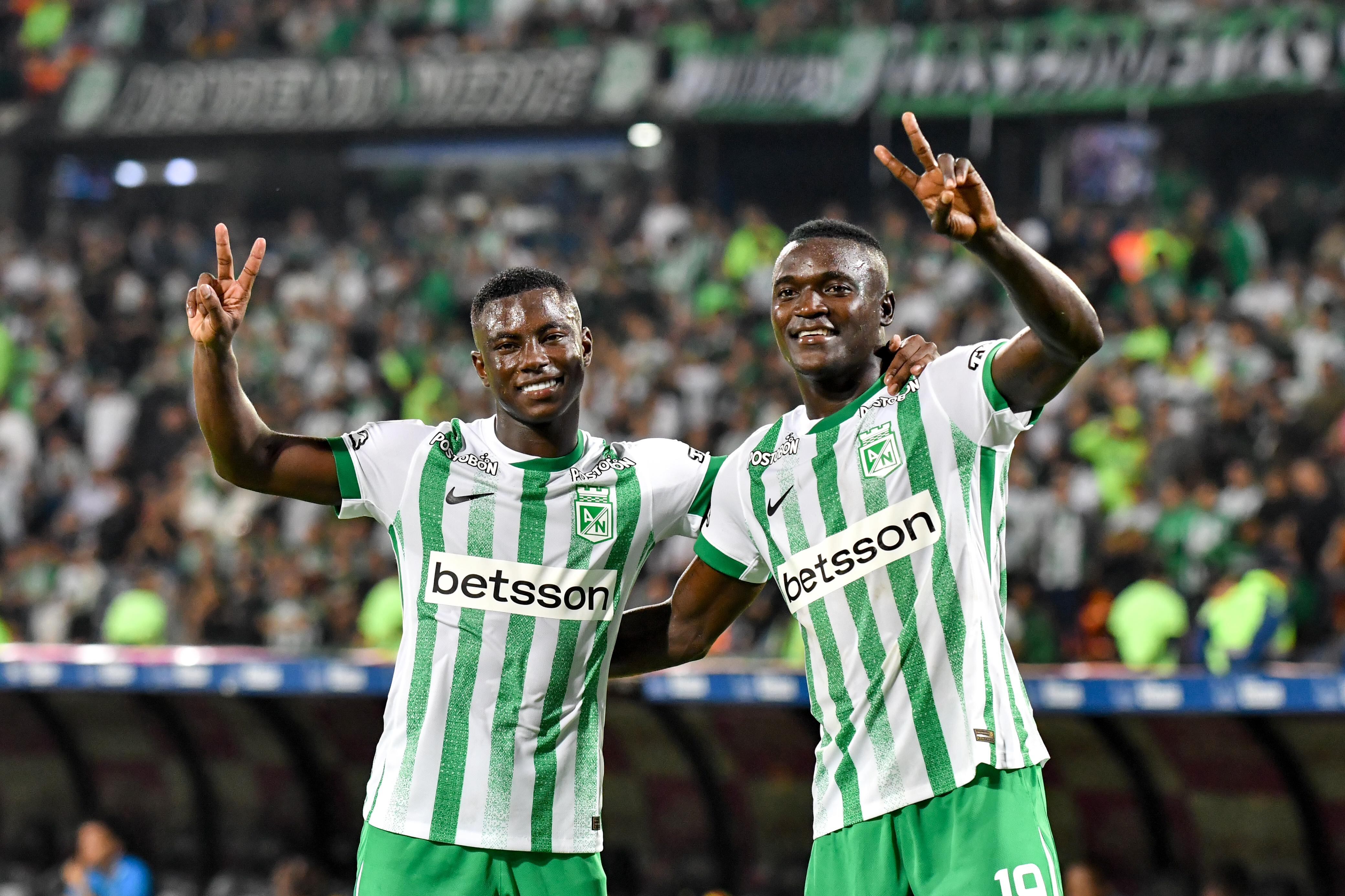 Marino Hinestroza y Kevin Viveros, armas en ataque de Atlético Nacional