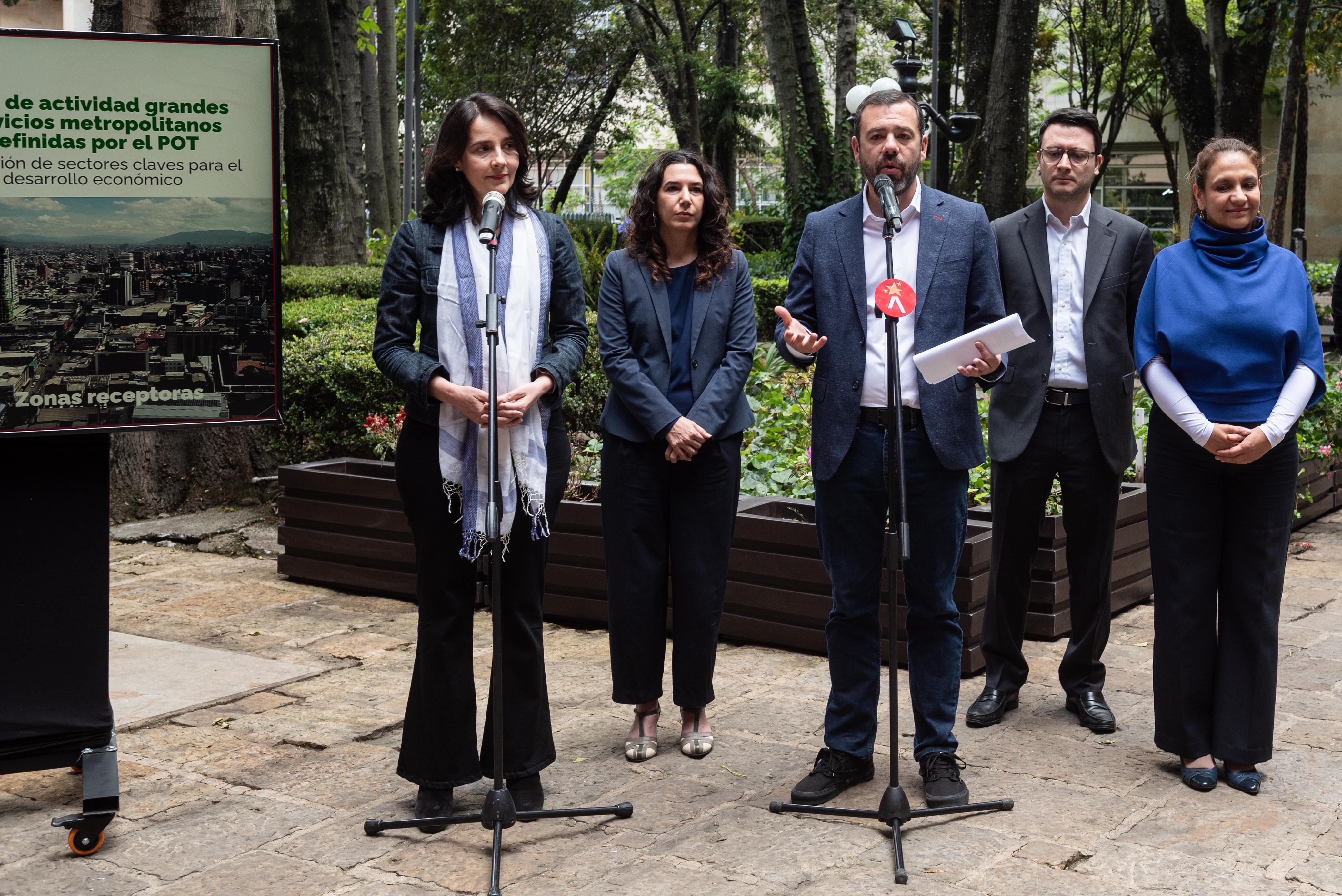 Alcalde Carlos Fernando Galán lanzó mecanismo para proteger los predios de la reserva Thomas van der Hammen