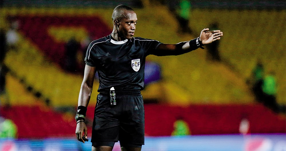 La crisis del arbitraje colombiano ha levantado polémica en todo el país.