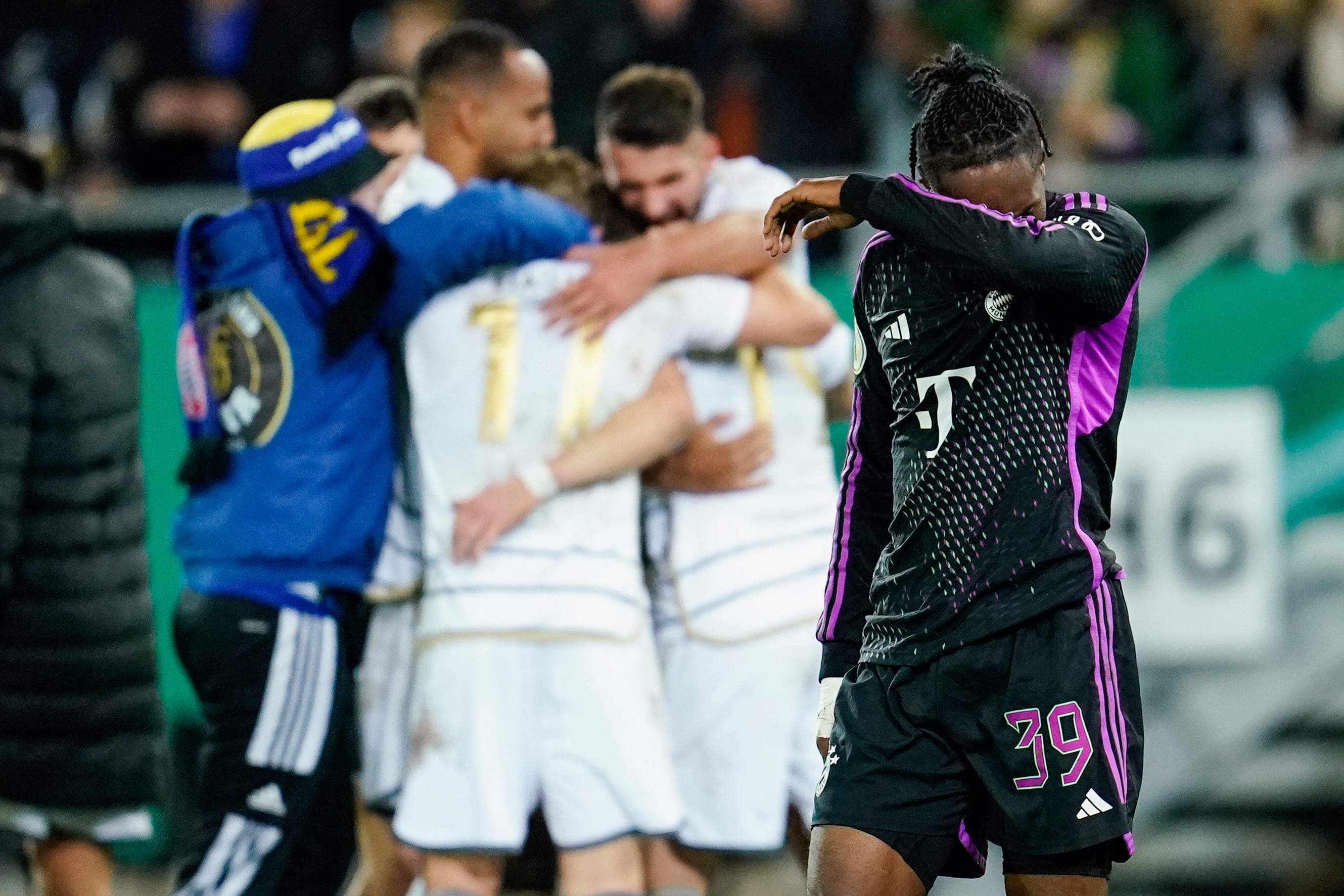 Bayern Múnich quedó eliminado por un equipo de tercera división.