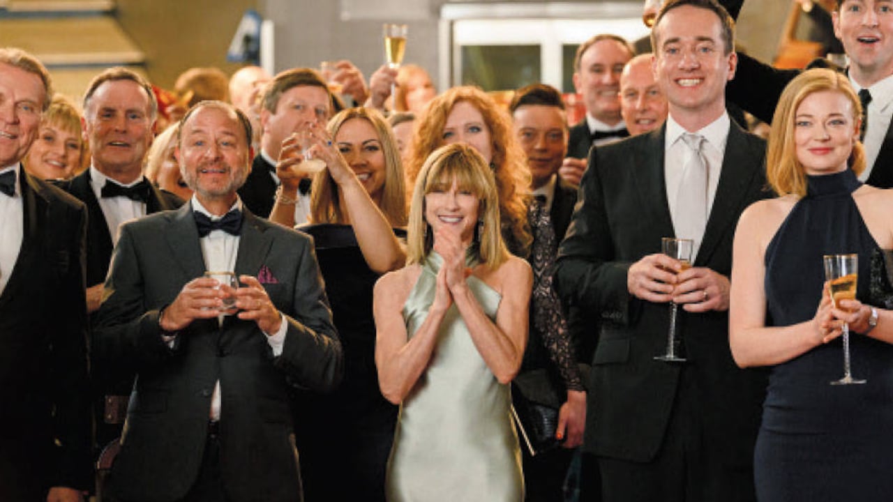 SUCCESSION (HBO): la primera temporada es muy entretenida, la segunda es obligada.