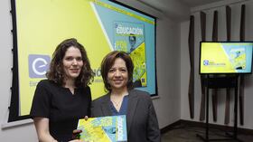 Andrea Escobar y Natalia Ariza, viceministra de educación superior.