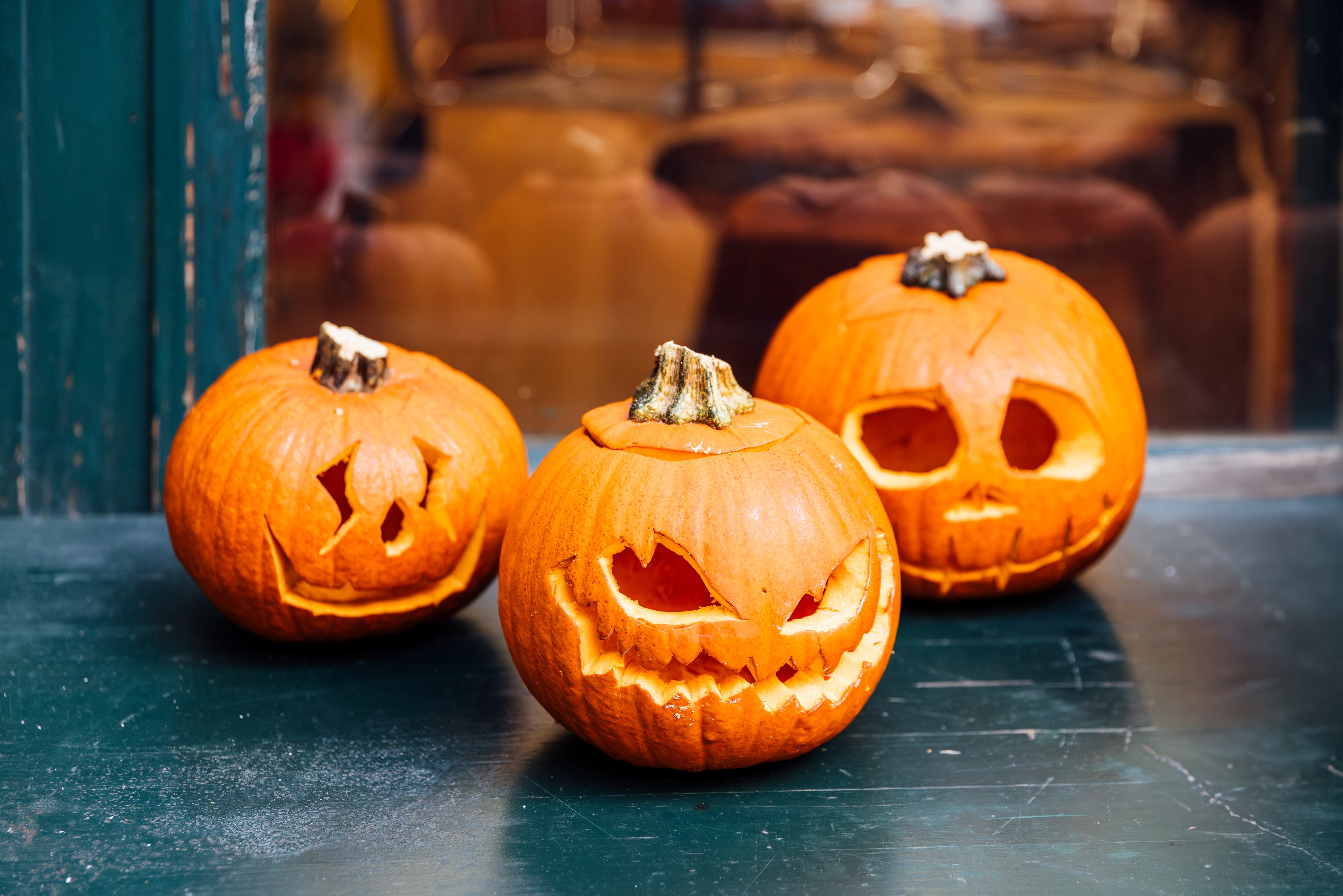 La estrategia de la empresa incluye atractivas condiciones para motivar a los candidatos.