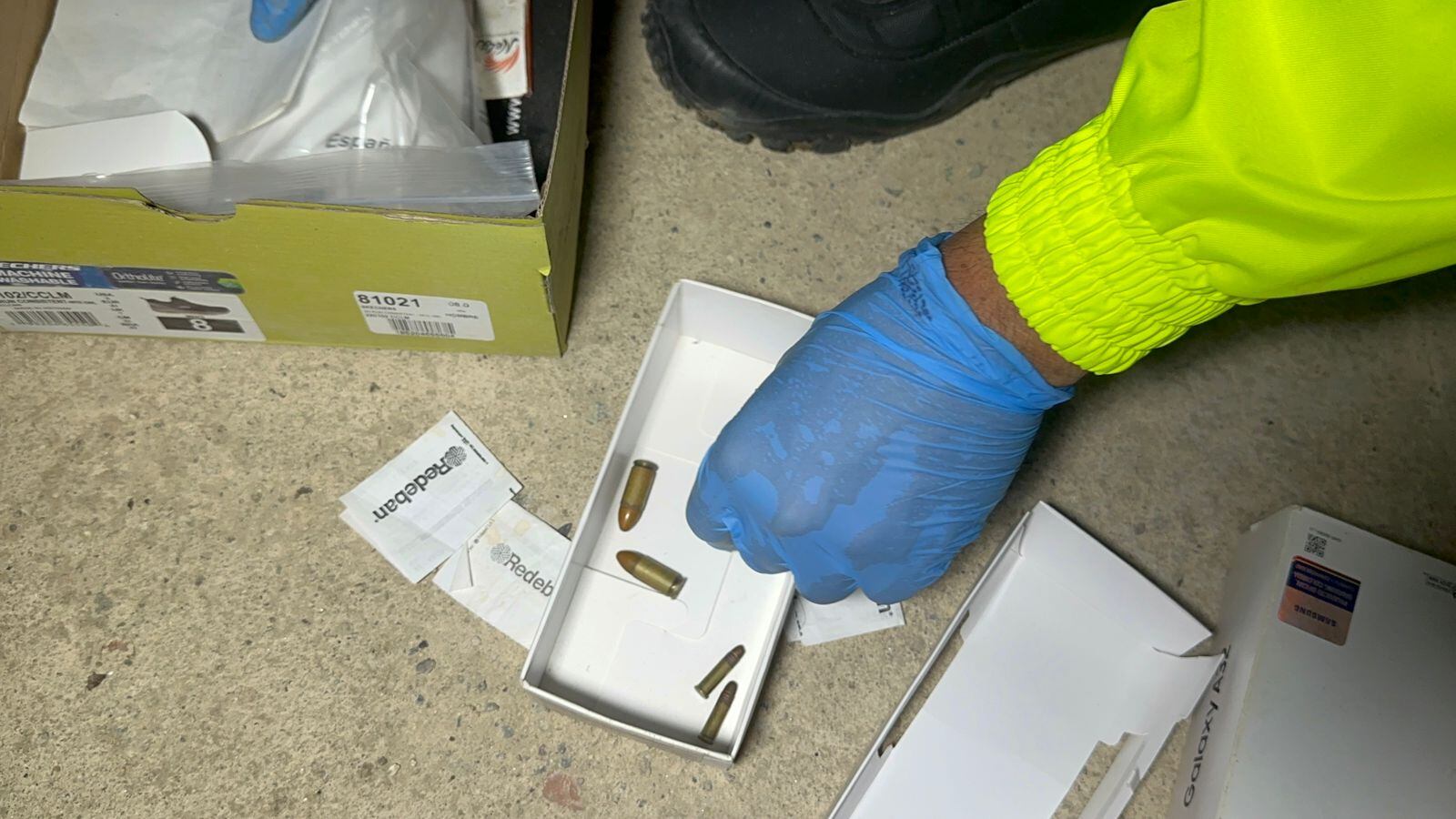 Municiones halladas en el operativo.