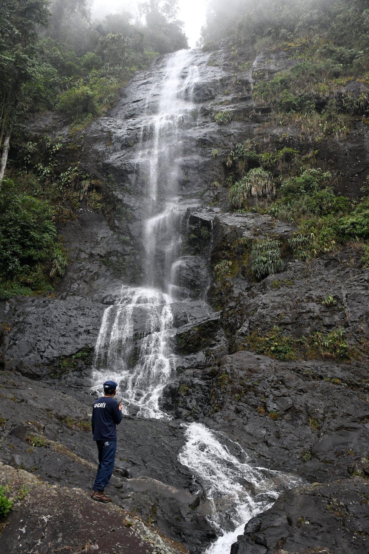 En los Farallones nacen más de 30 ríos que abastecen el suroccidente colombiano.