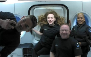 Los cuatro turistas espaciales de SpaceX.