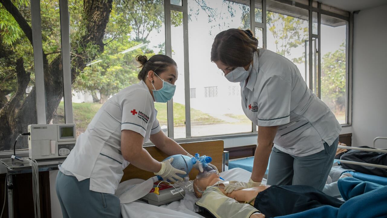La Cruz Roja seccional Bogotá y Cundinamarca ofrece capacitaciones en primeros auxilios.
