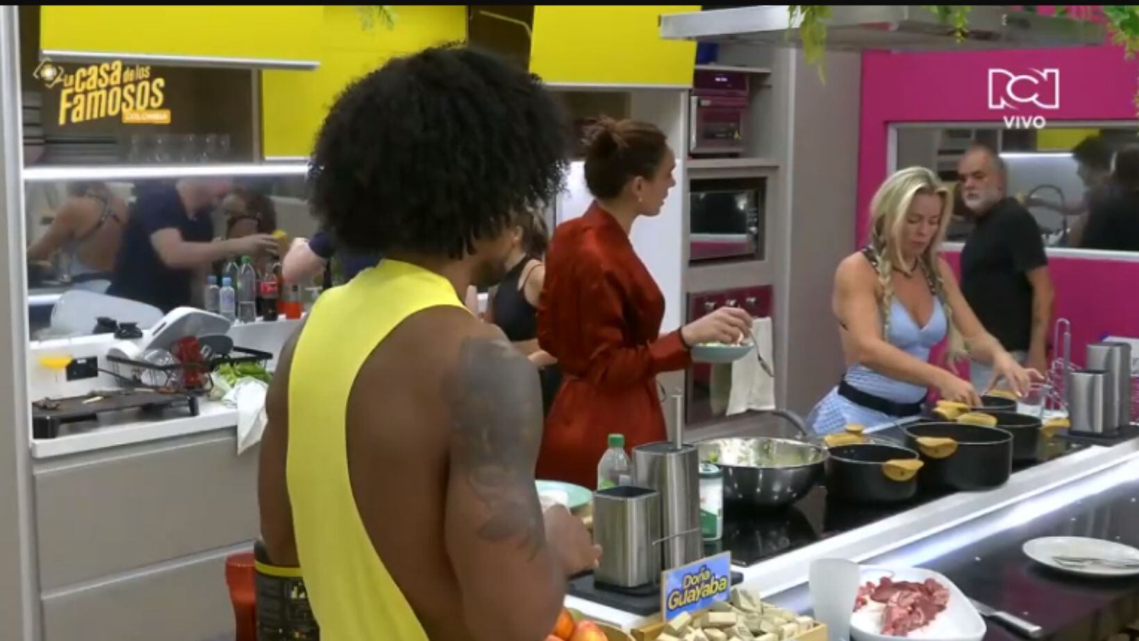 'La casa de los famosos': Isabella Santiago y Sandra Muñoz tuvieron fuerte discusión por insólita razón; se destapa traición