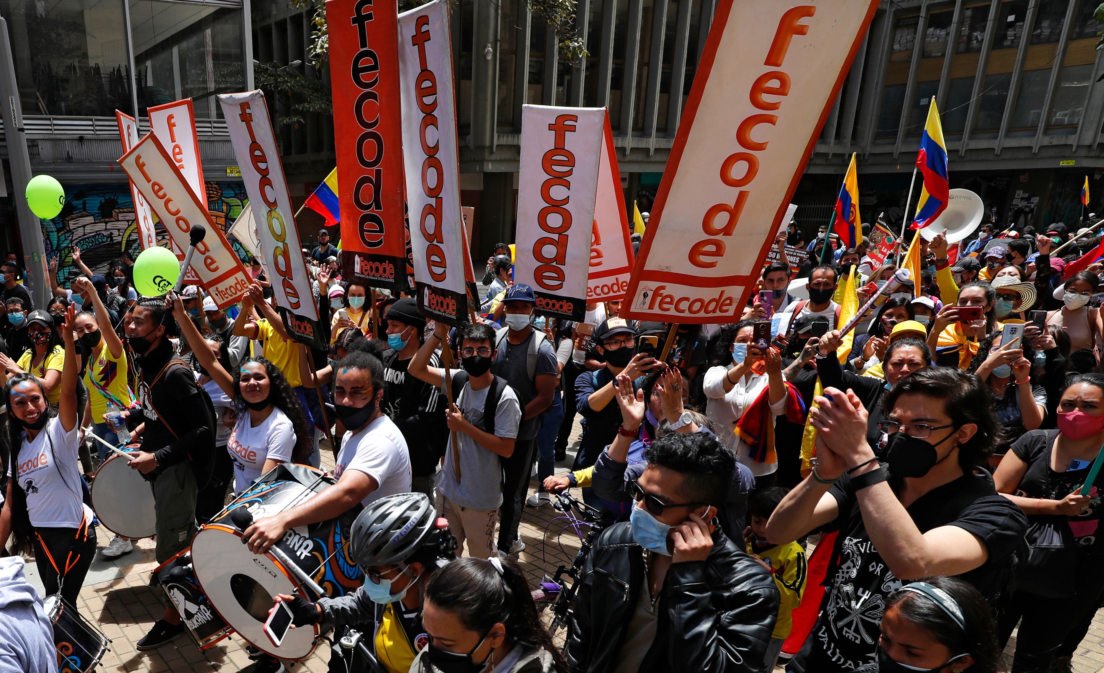 Jornada de Paro Nacional en el Centro de Bogotá convocado por el Comité del Paro
marcha manifestación FECODE
Bogota mayo 12 del 2021
Foto Guillermo Torres Reina / Semana
